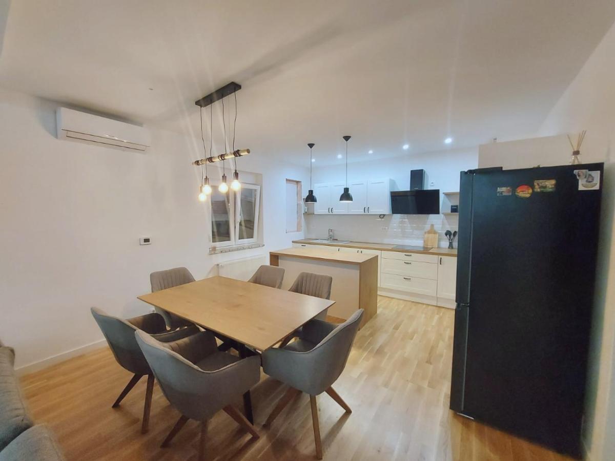 Apartman Konfidenca Биоград-на-Мору Экстерьер фото